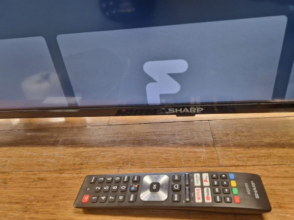 Sharp 50FN2KA 50" 4K UHD Android LED TV - Image 3