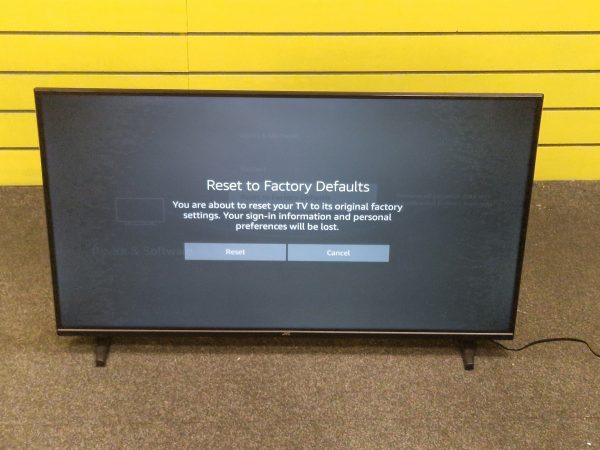 JVC 40" SMART FHD LED FIRE TV - Image 5