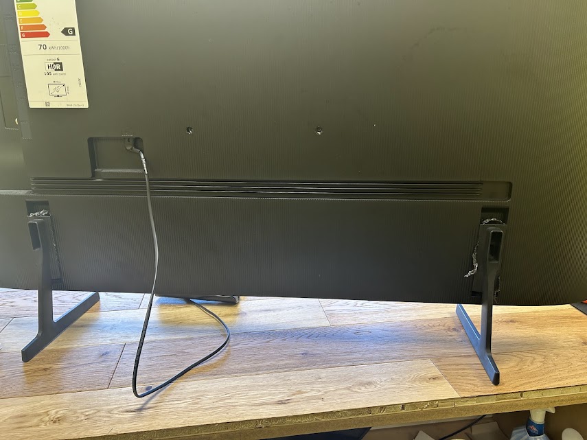 Samsung DU7100 50" Crystal UHD SmartTV - Image 5